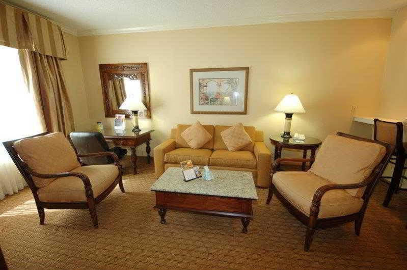 Best Western Richmond Suites H Baton Rouge Exterior foto